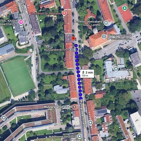 Convenient Naehe Stadthalle *
